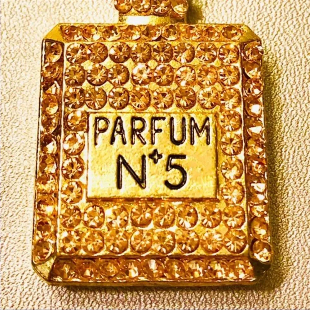New pink & gold antiquated N5 parfumerie keychain